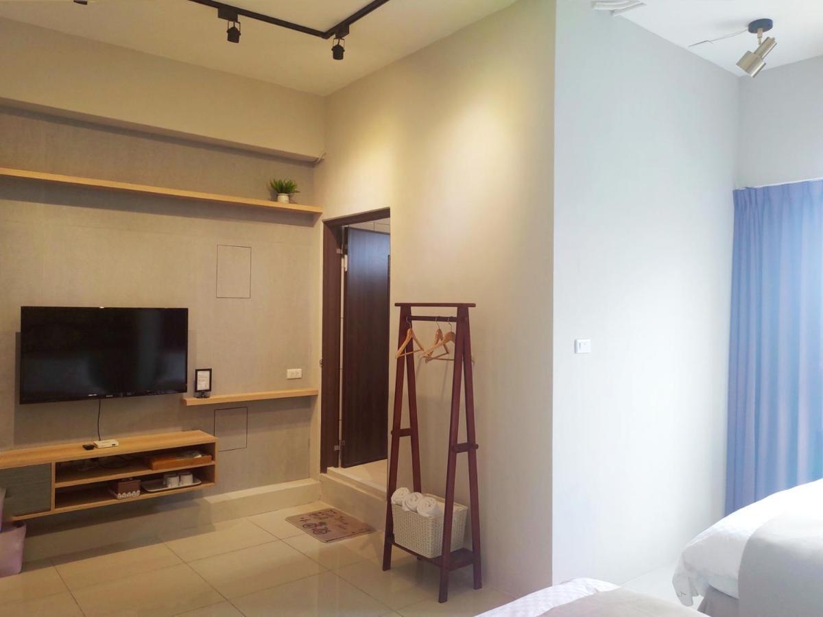 Railway Traveler B&B Taitung Экстерьер фото